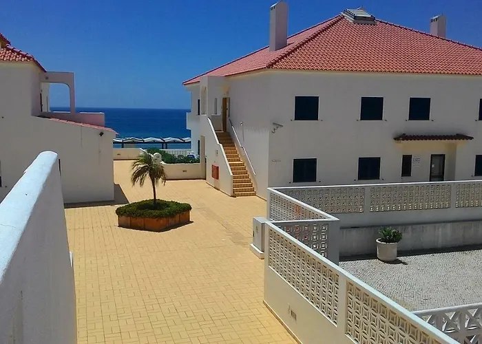 Oura T1 200m Apartmán